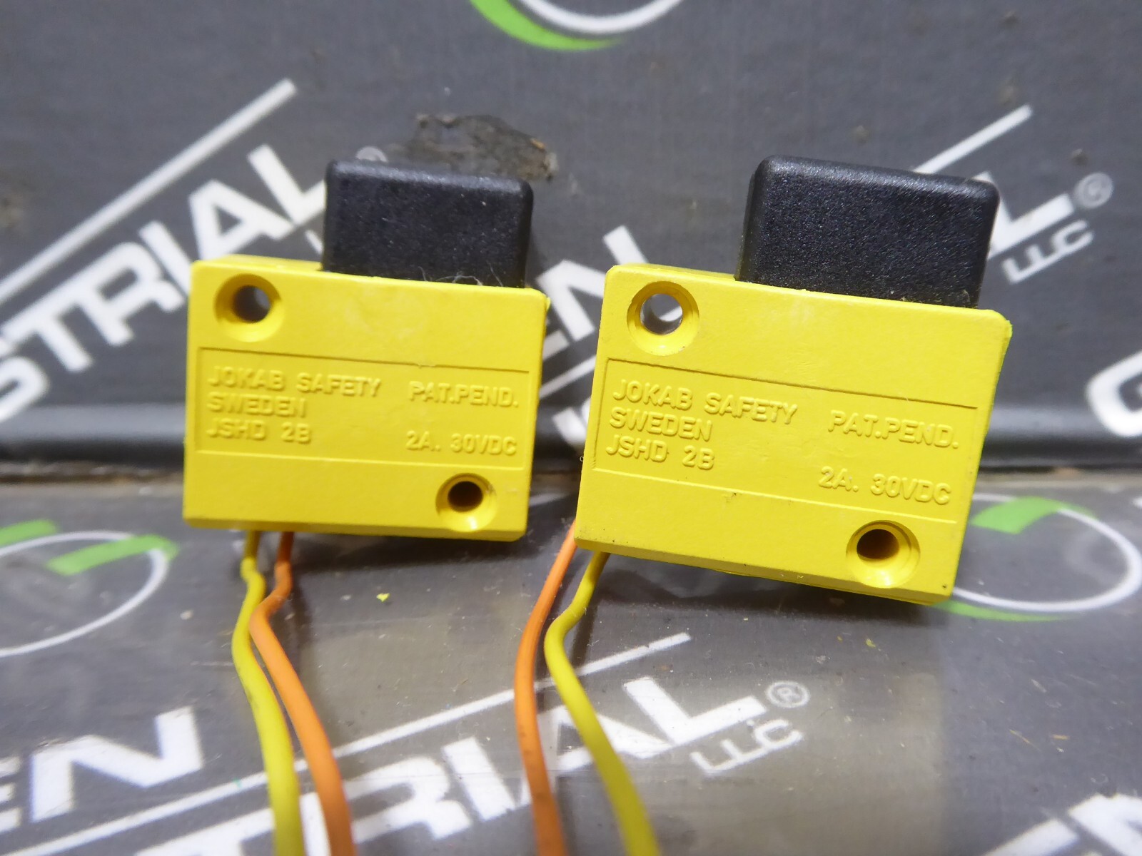 USED ABB / Jokab Teach Pendant Deadman Switch Assembly JSHD 2B