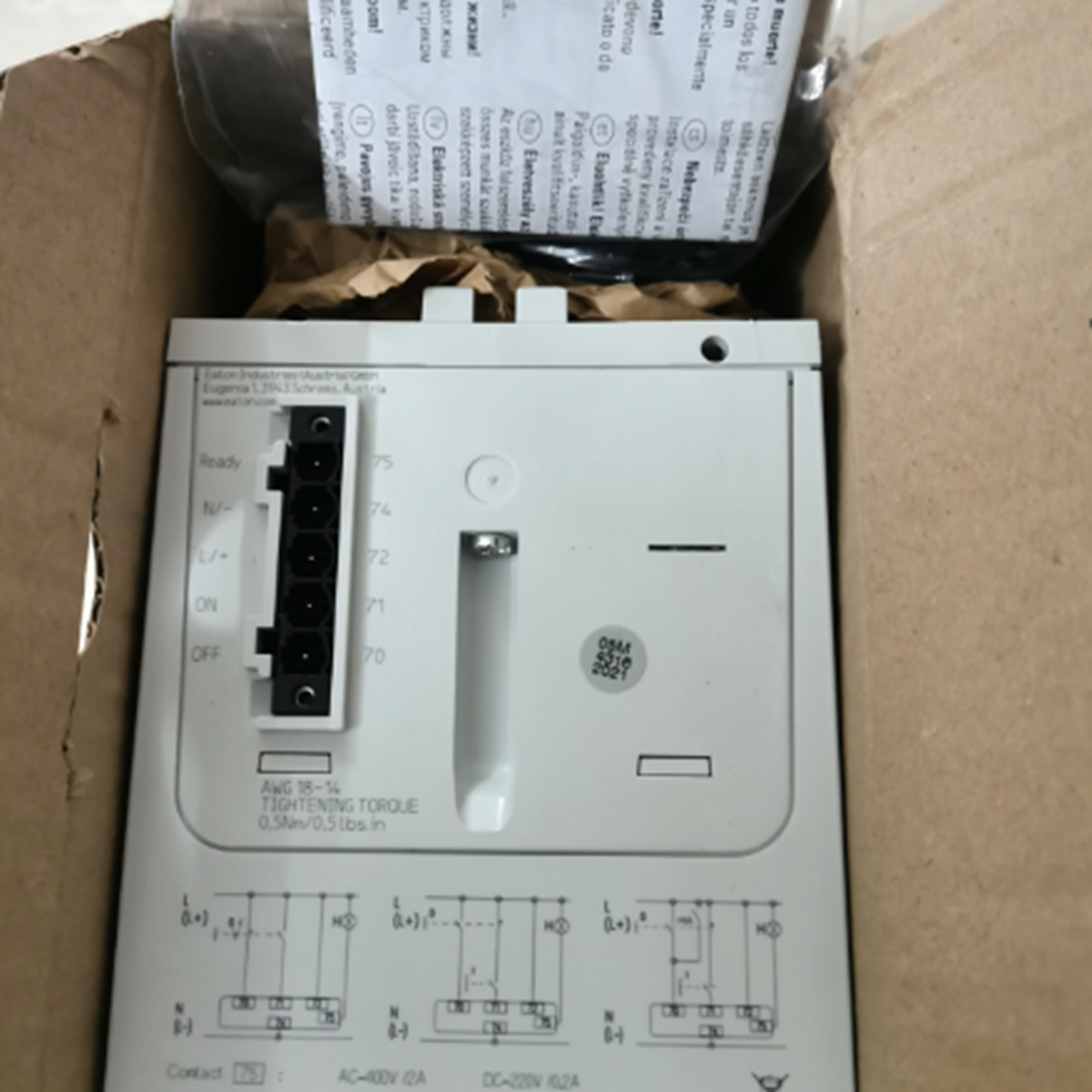 NEW EATON NZM2-XR208-240AC Remote Operator