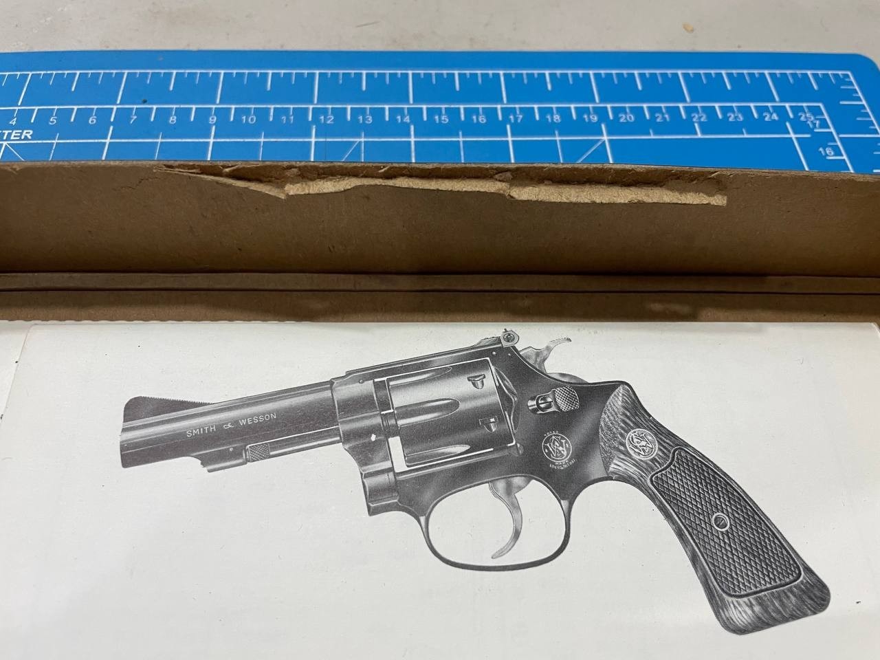Smith & Wesson model 51 Box