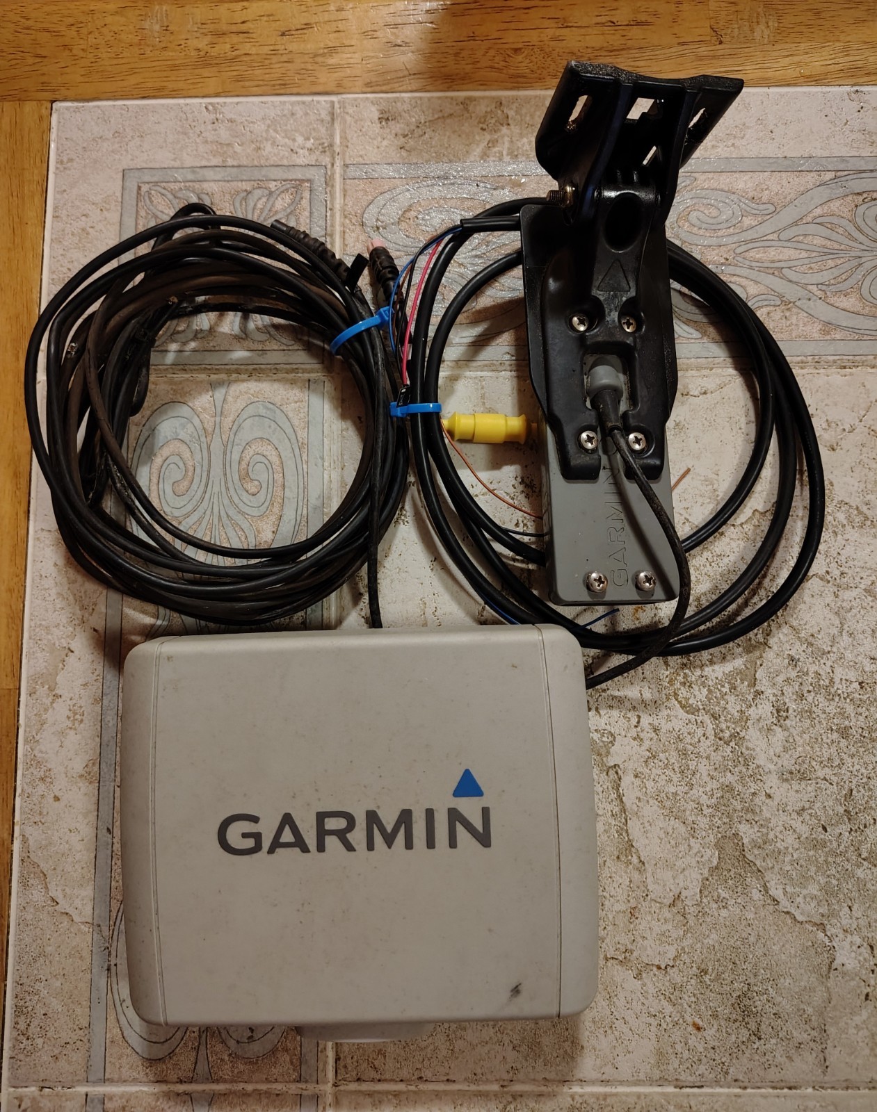 Garmin Echomap 53CV Fishfinder/Chartplotter + Transducer Everything You Need!!