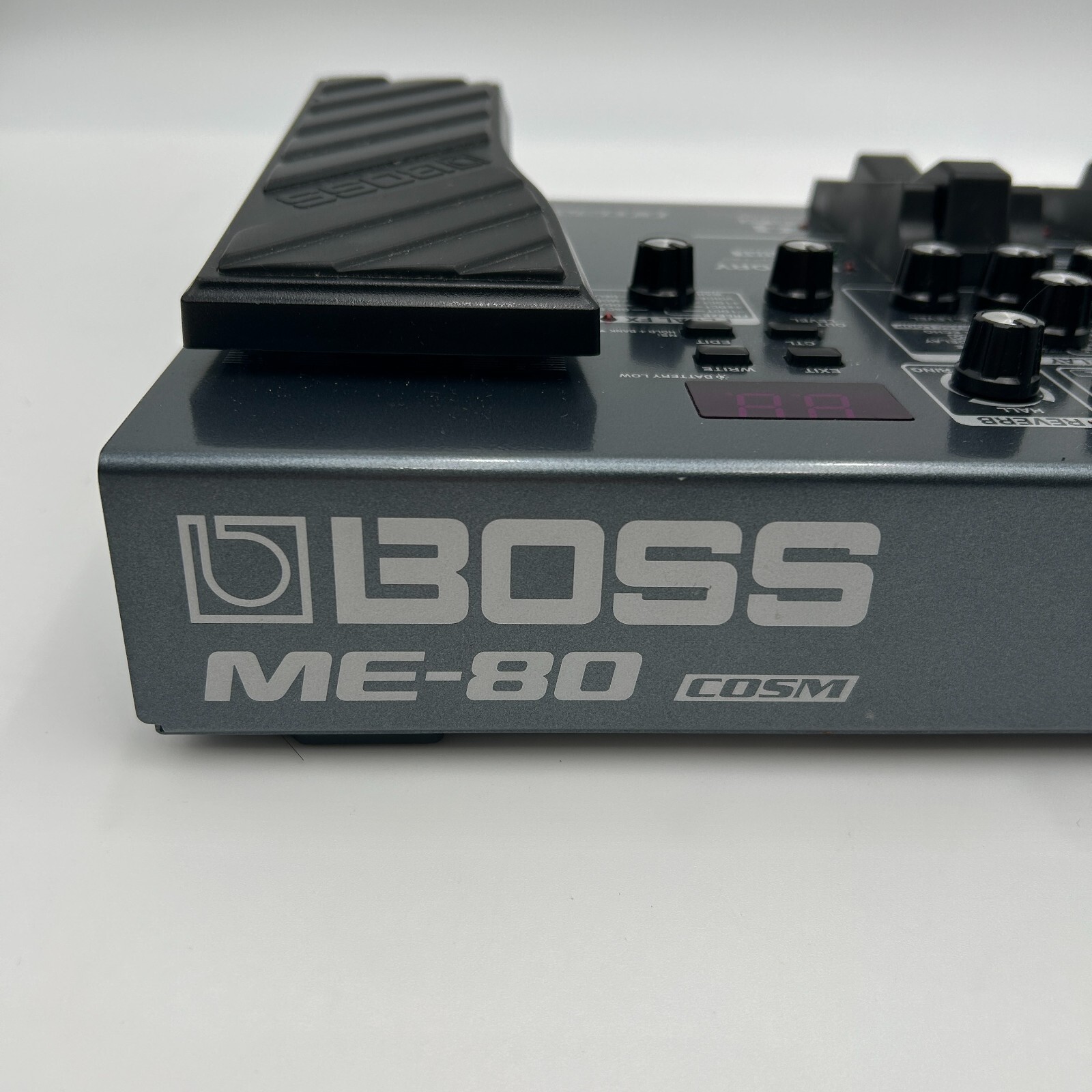 Used Boss ME-80 Guitar Multiple Effects Pedal Good Condition Operation Confirmed