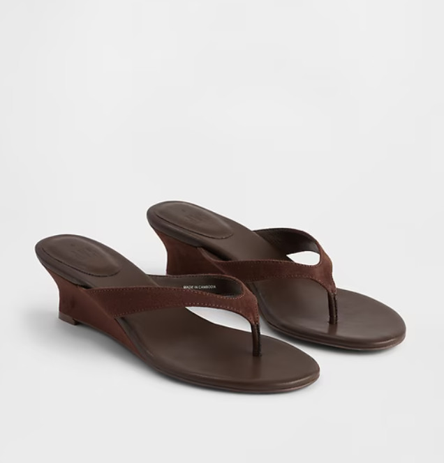 GAP Vegan Leather Wedge Thong Sandals, Chocolate Cake Brown