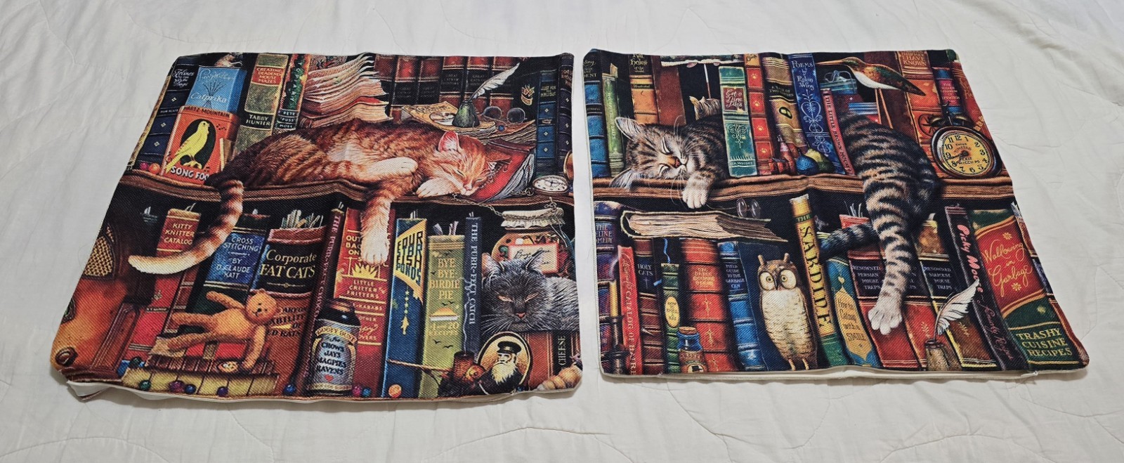 The Cats of Charles Wysocki - Frederick The Literate - Set  of 2 Pillowcases