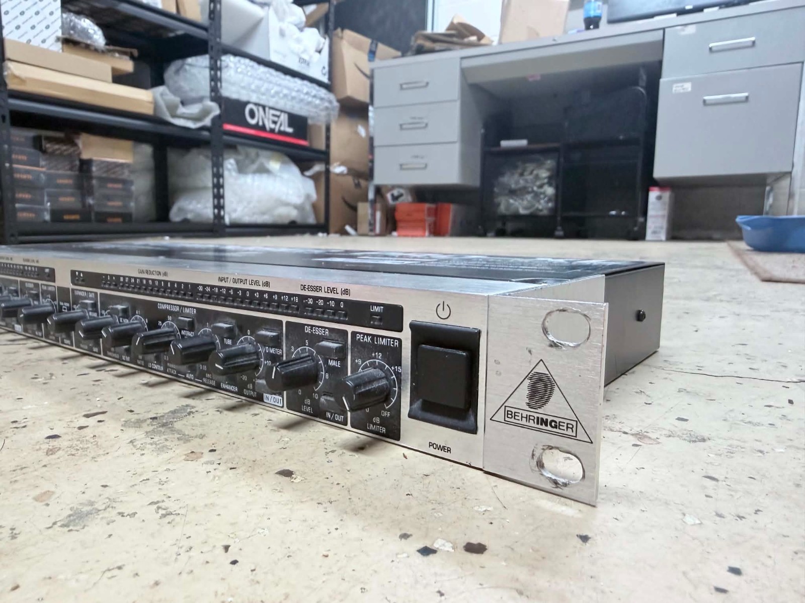 Behringer Composer PRO-XL MDX2600 XLR Analog Compressor Limiter | Tested Working