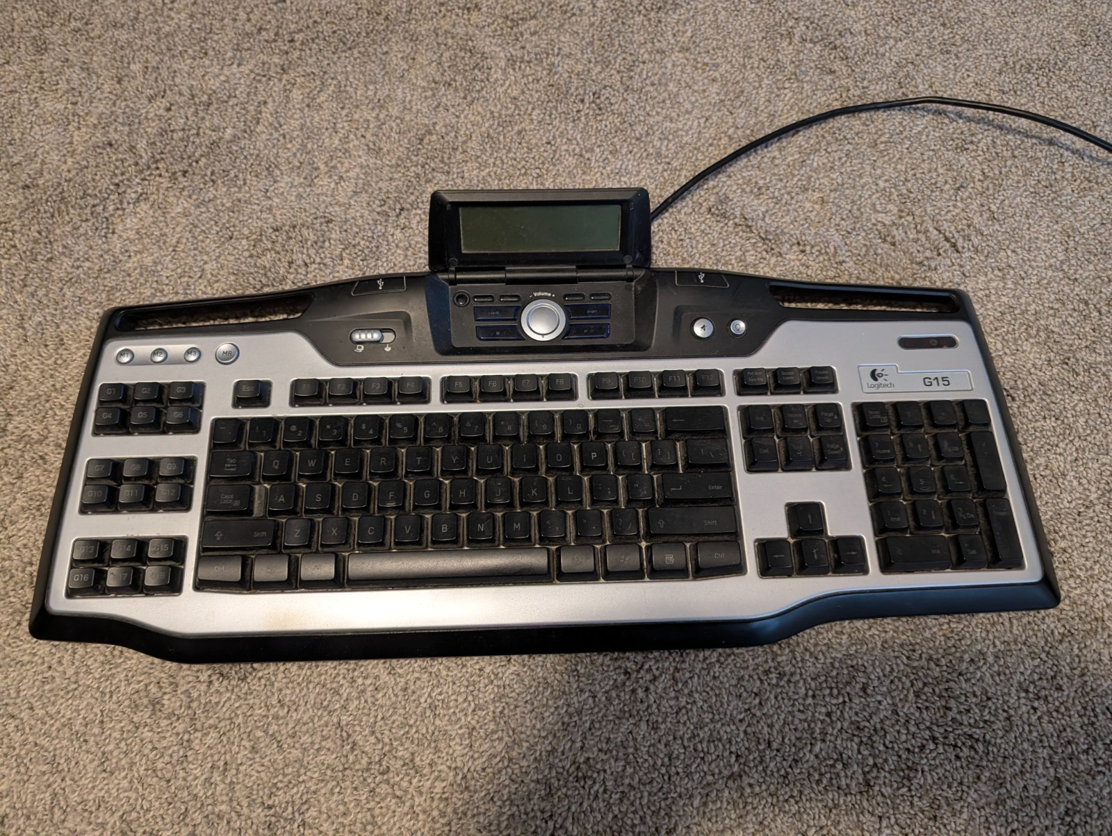 Logitech G15 gaming Keyboard Model: Y-UG75