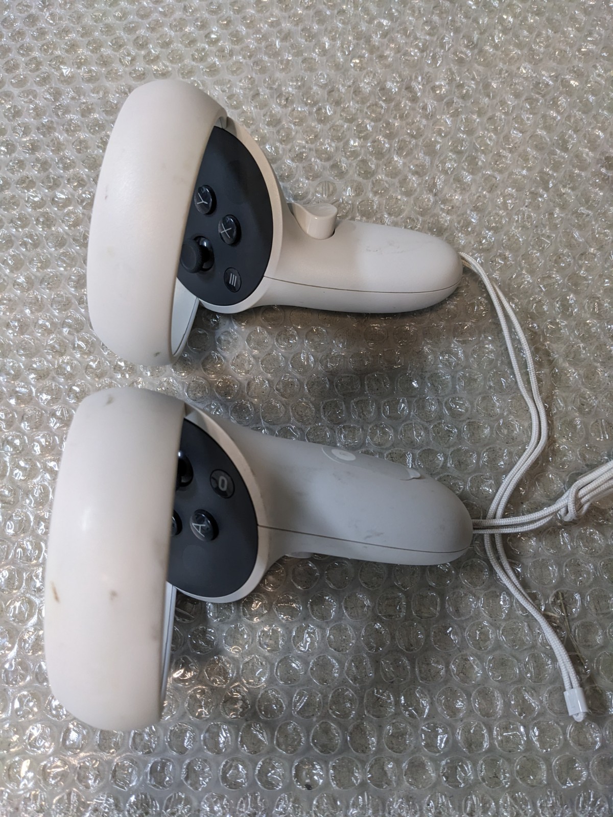 GENUINE Oculus Meta Quest 2 VR Controller Pair - Left and Right Controllers ONLY