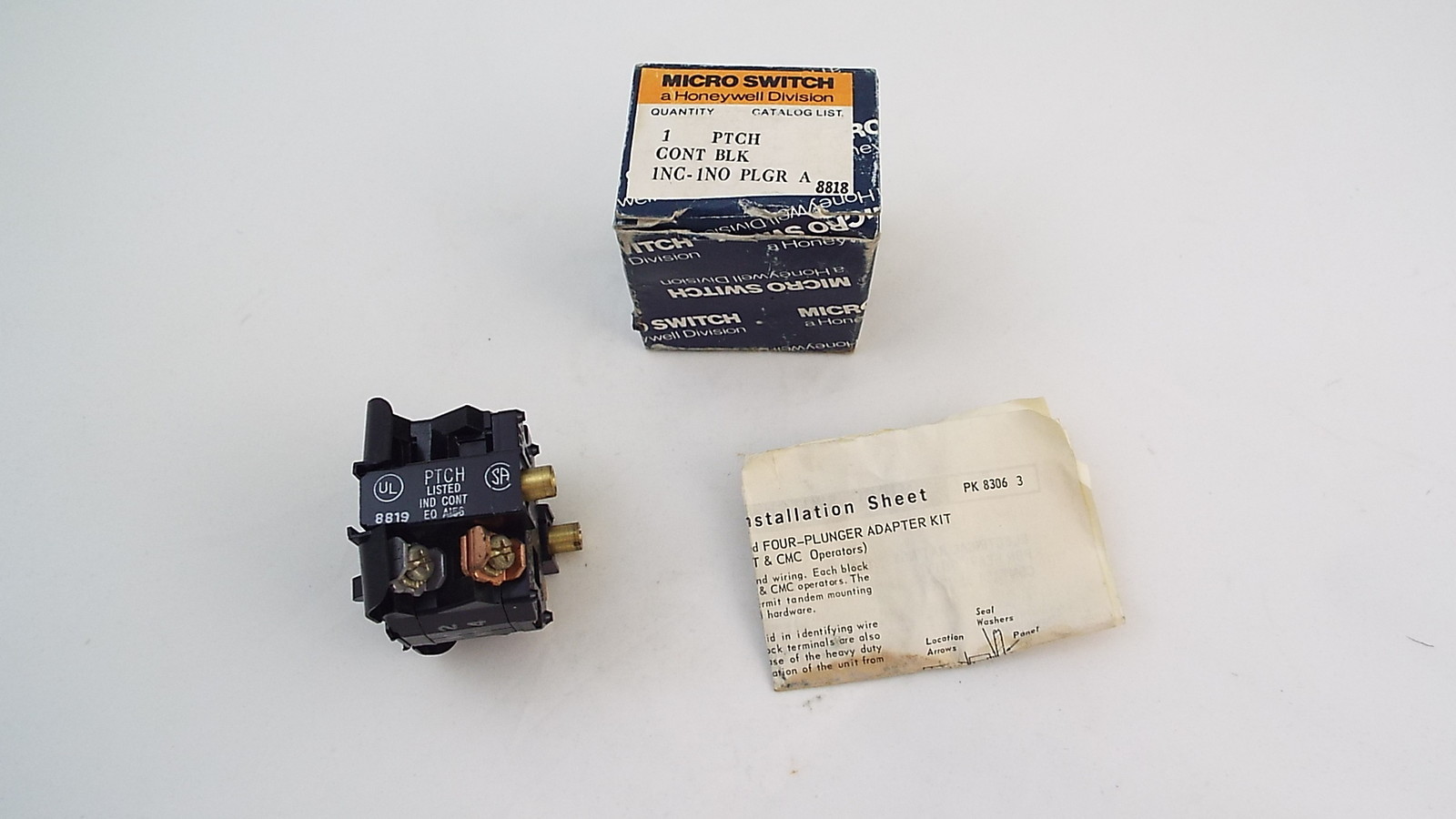 HONEYWELL MICROSWITCH PTCH CONTACT BLOCK 600VAC 125 VDC 250VDC NIB