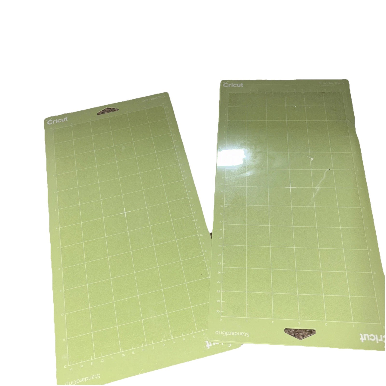 Cricut 2001974 Standard Grip Cutting Mat - 2 Pieces, Green