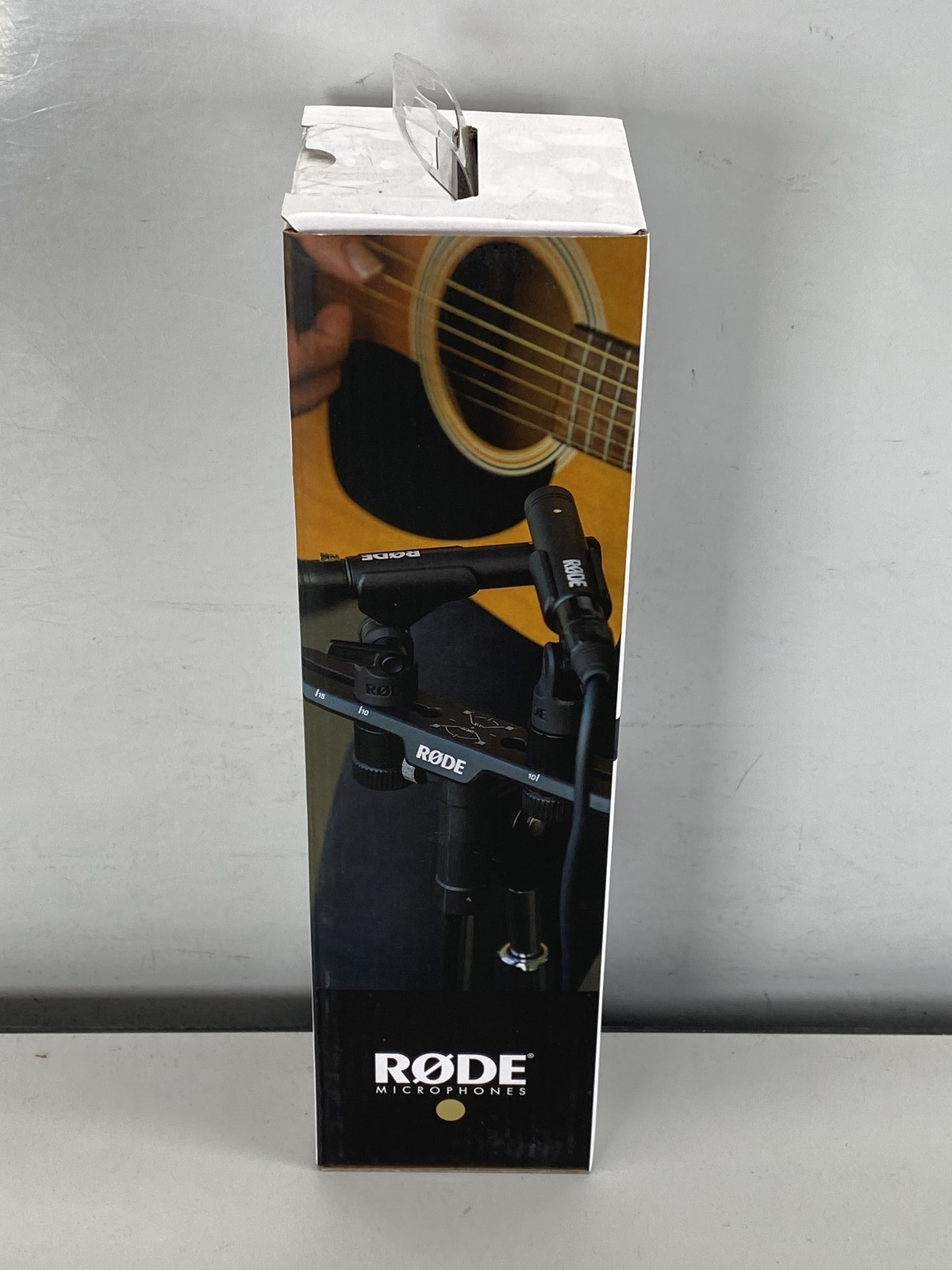 RODE Stereo Bar Dual Microphone Mount- Black