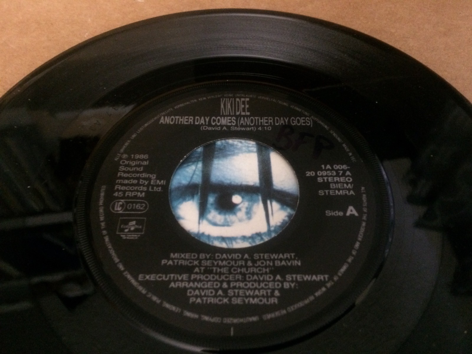 KIKI DEE ANOTHER DAY COMES ANOTHER DAY GOES IMPORT PS V 45 7 #