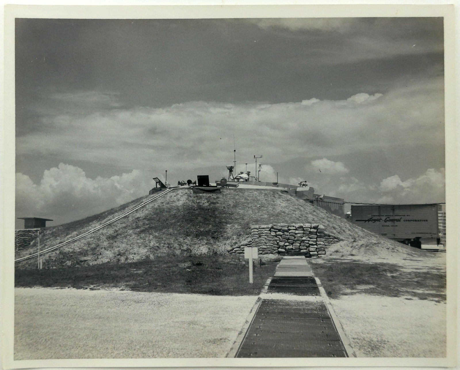 1958 Official US Air Force Photo Patrick AFB Erection Thor Missile #119 Pad 17A