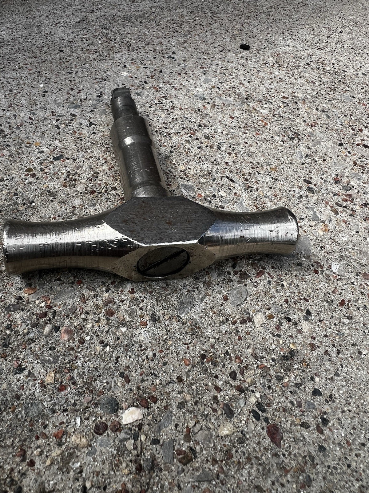 SEEKONK T HANDLE TORQUE WRENCH USED