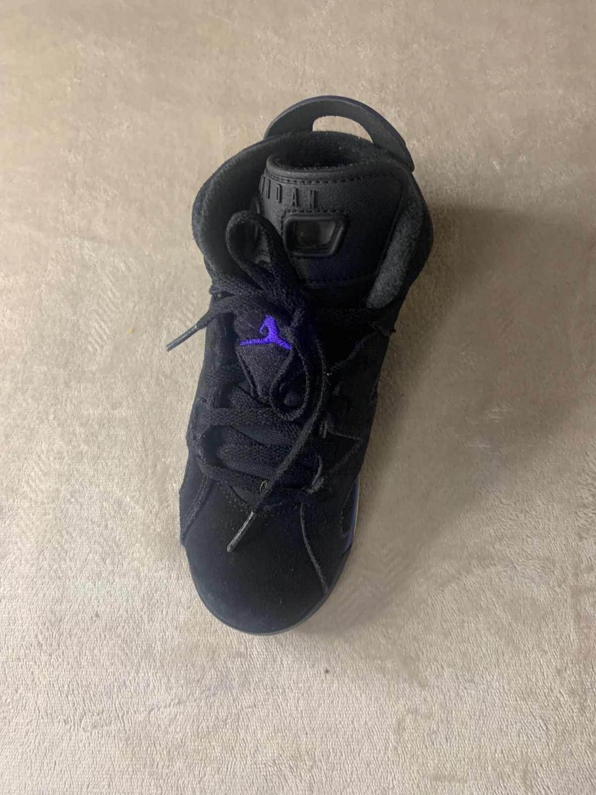 Air Jordan 6 Retro aqua, black, size 13C, very good condition.