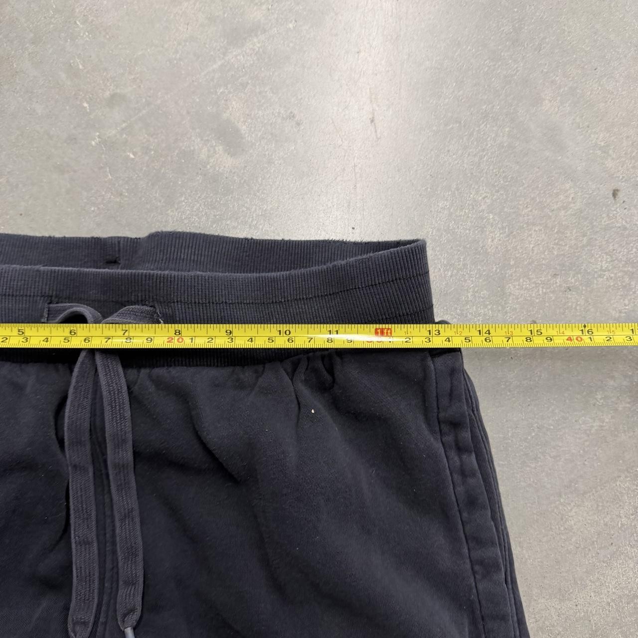 Black Athletic Under Armour Sweatpants Cuffed Bottom Men's Medium