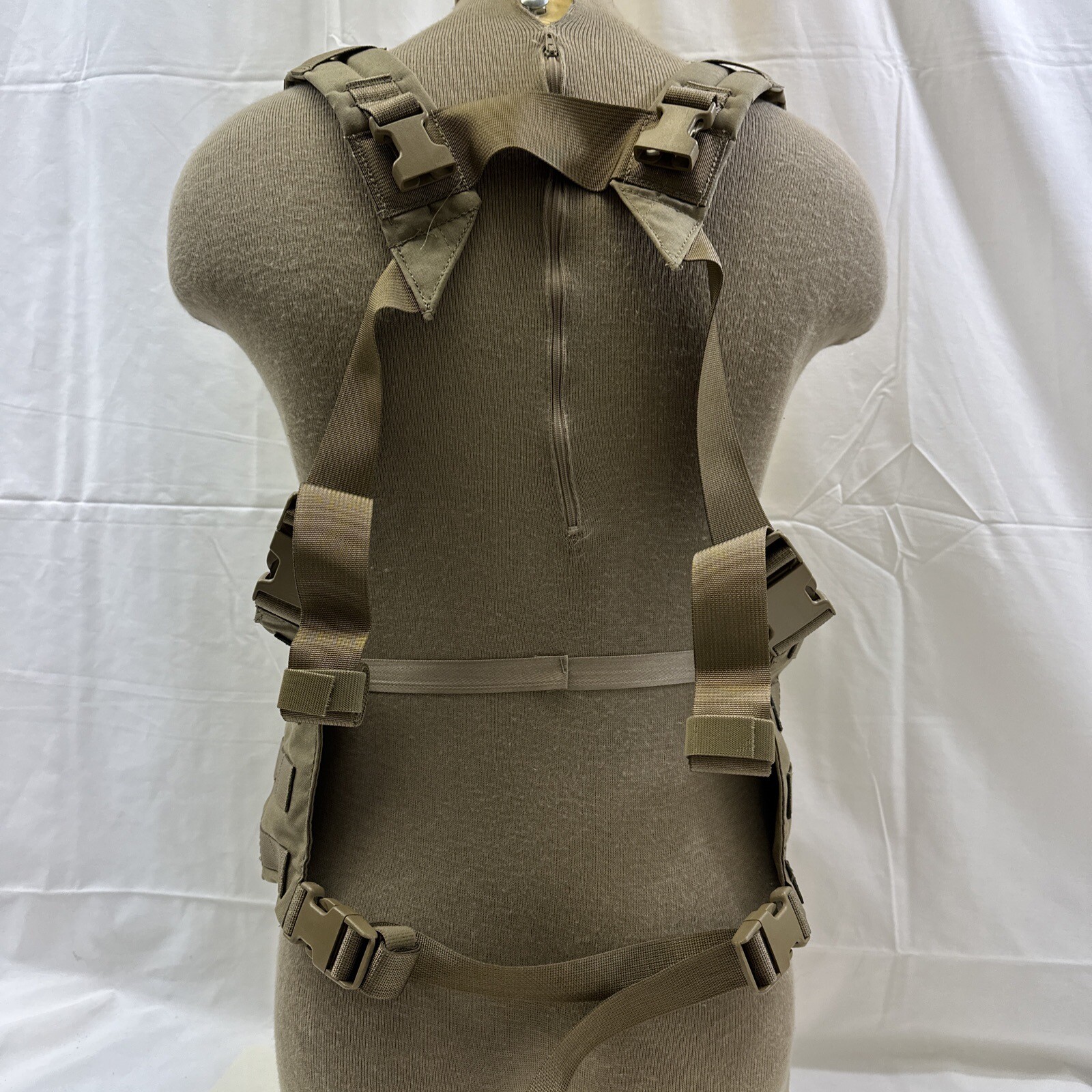 London Bridge Trading LBT-2586R Low Profile Chest Rig Zip Front Coyote Tan Khaki