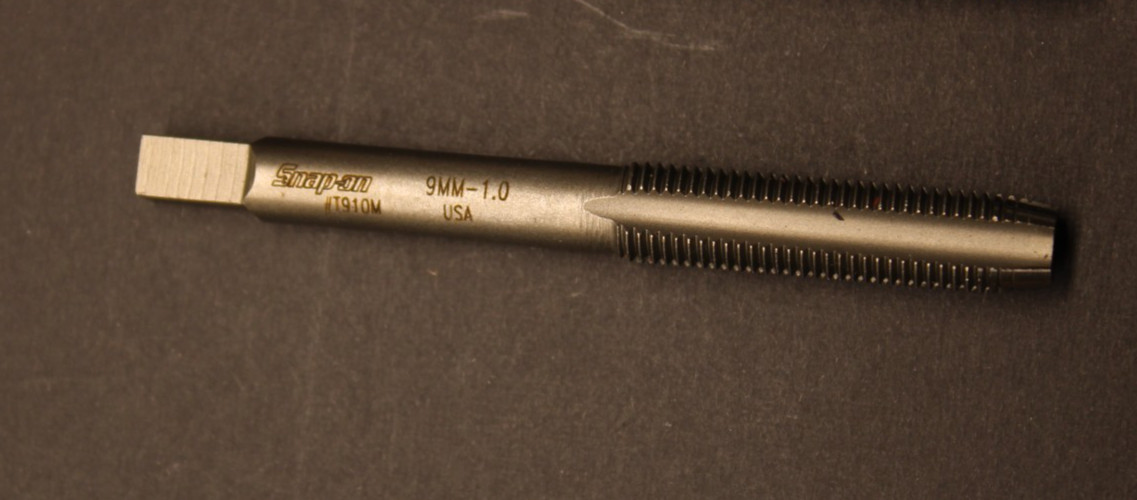 SNAP-ON TAP  T910M NEW OLD STOCK 9MM - 1.0