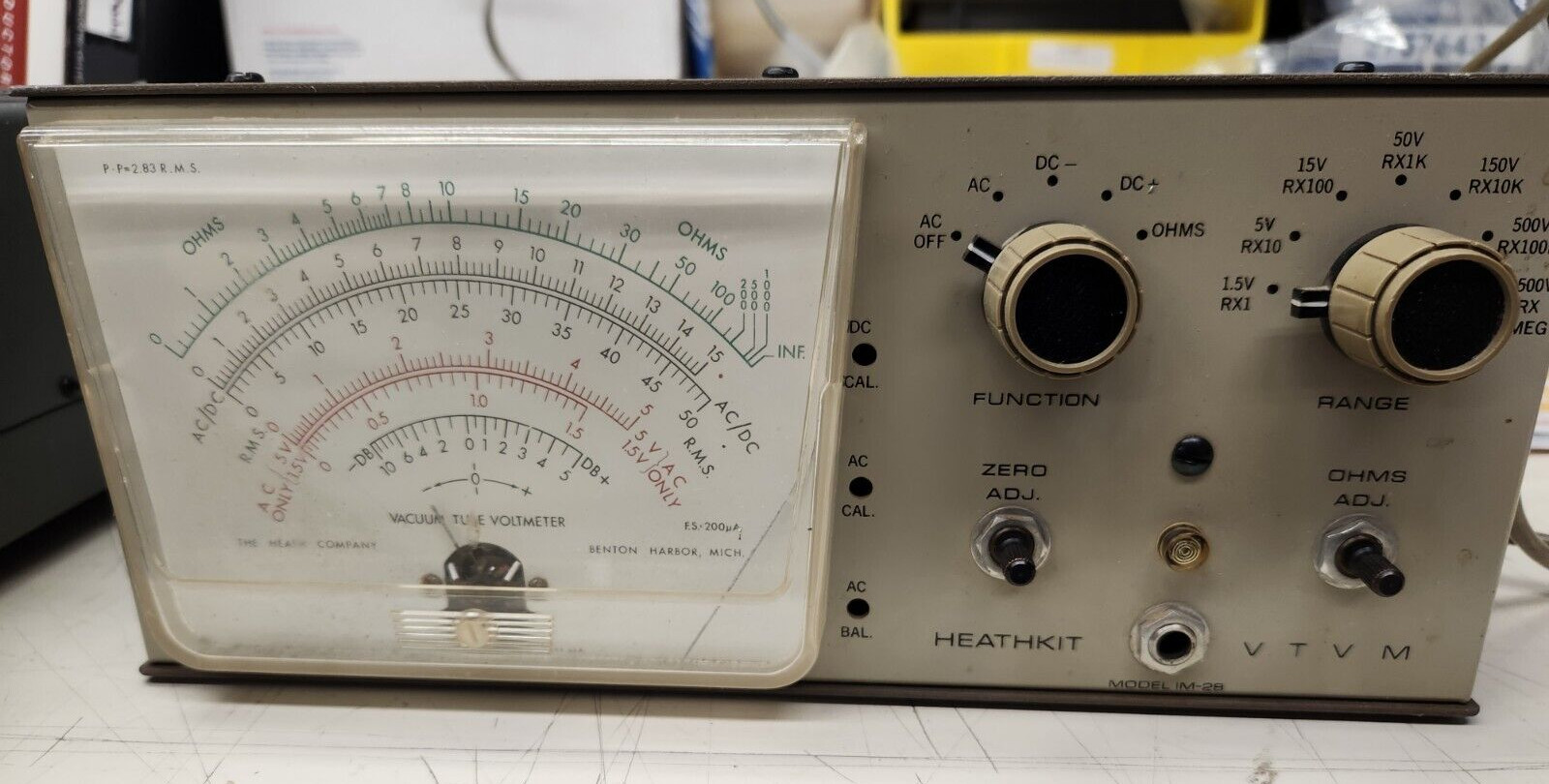 Heathkit IM-28 VTVM Vacuum Tube Voltmeter Tester Powers Up with Bracket & Probe