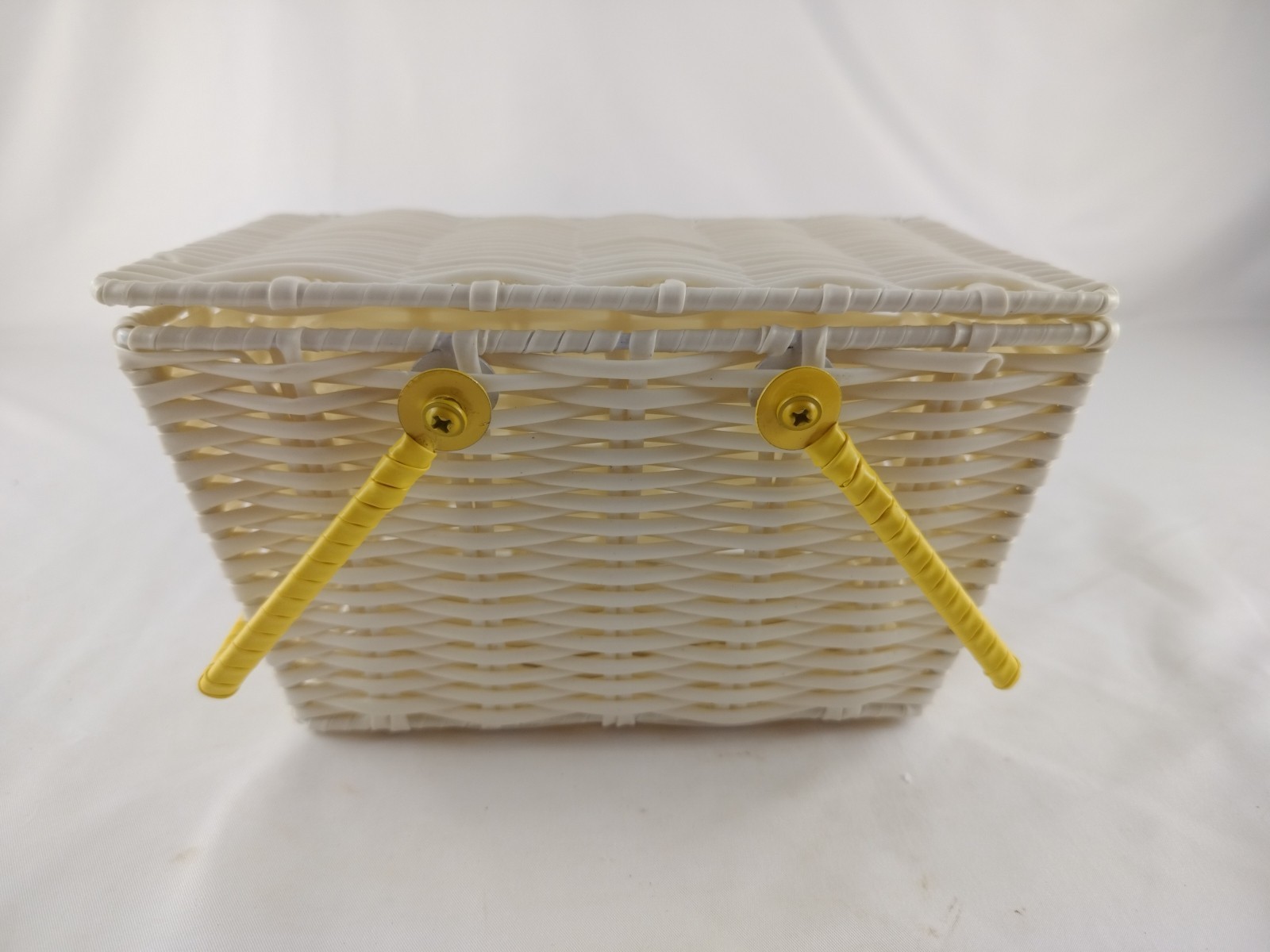 Empty Beekman 1802 White Gift Basket Yellow Handles