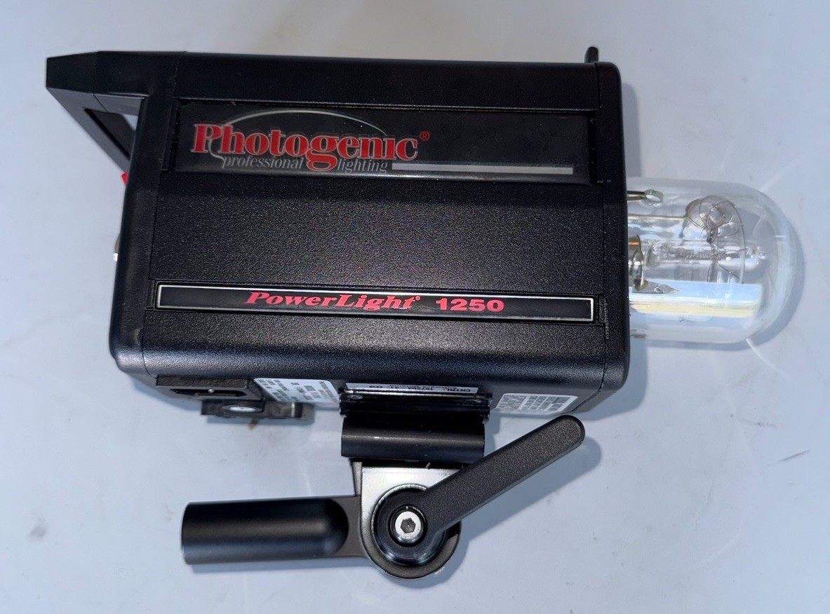 Photogenic Powerlight 1250 Monolight with Power Cord Pre-Owned