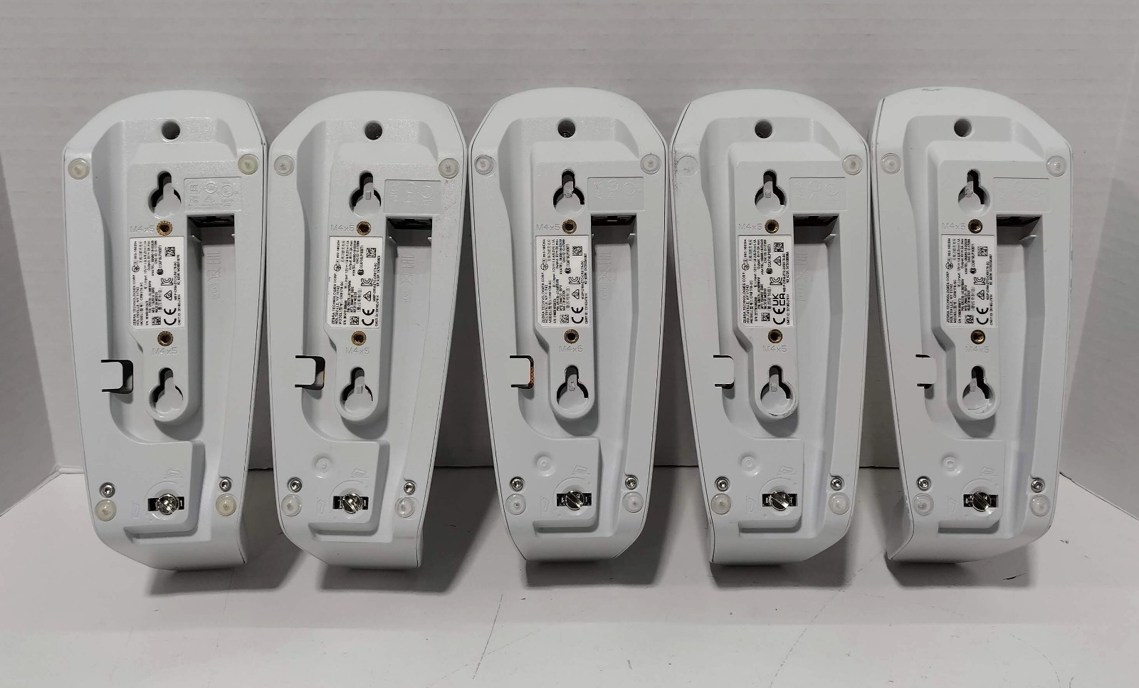 Lot of 5 Zebra DS8178 Wireless Scanners w/CR8178-SC Bases No Batteries or Cables