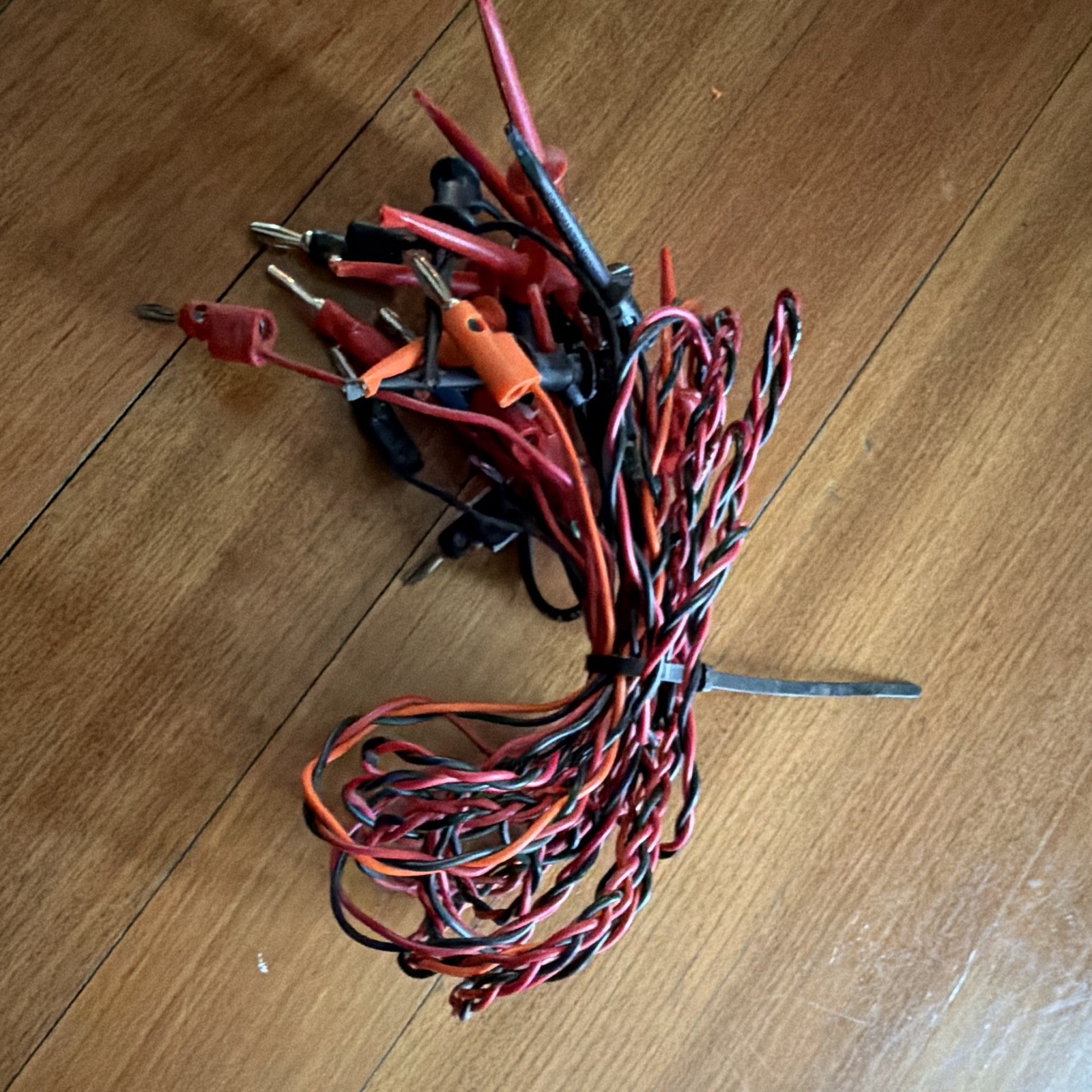Red/Black Multimeter Test Leads PVC Insulated Test Clip Ends Assorted Lot