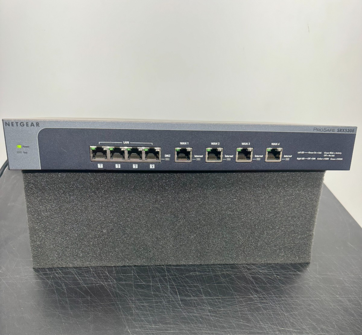 Netgear SRX5308 ProSafe Gigabit Quad WAN SSL VPN Firewall