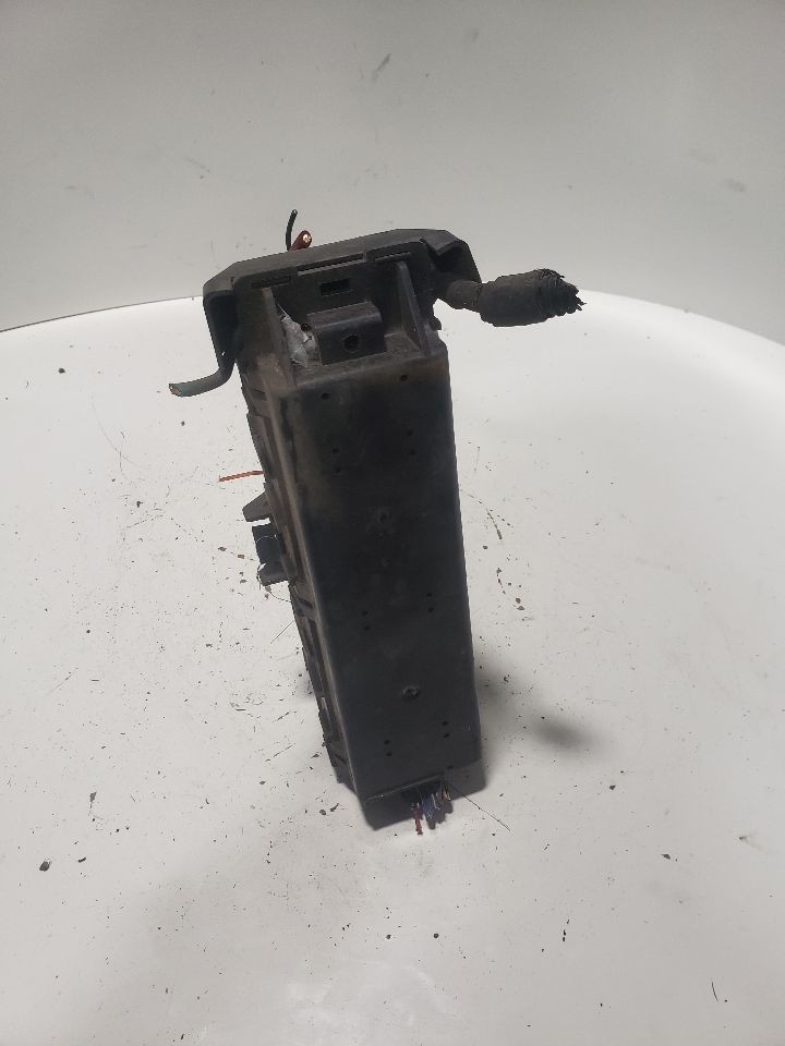 Used Fuse Box Engine fits: 1996 Jeep Cherokee Grade A