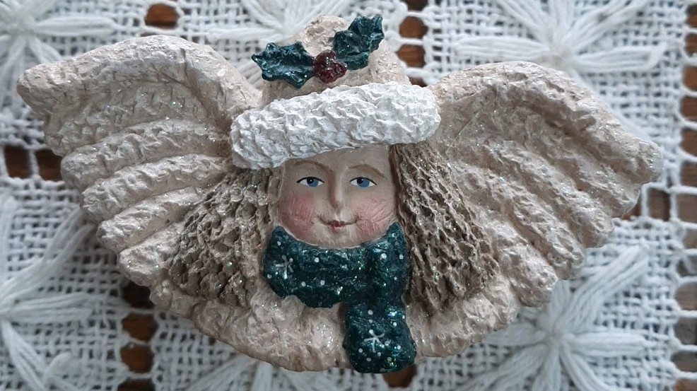 Belsnickle ANGEL 4" Trinket Box PIN Linda L Baldwin #721409 ENESCO W Box