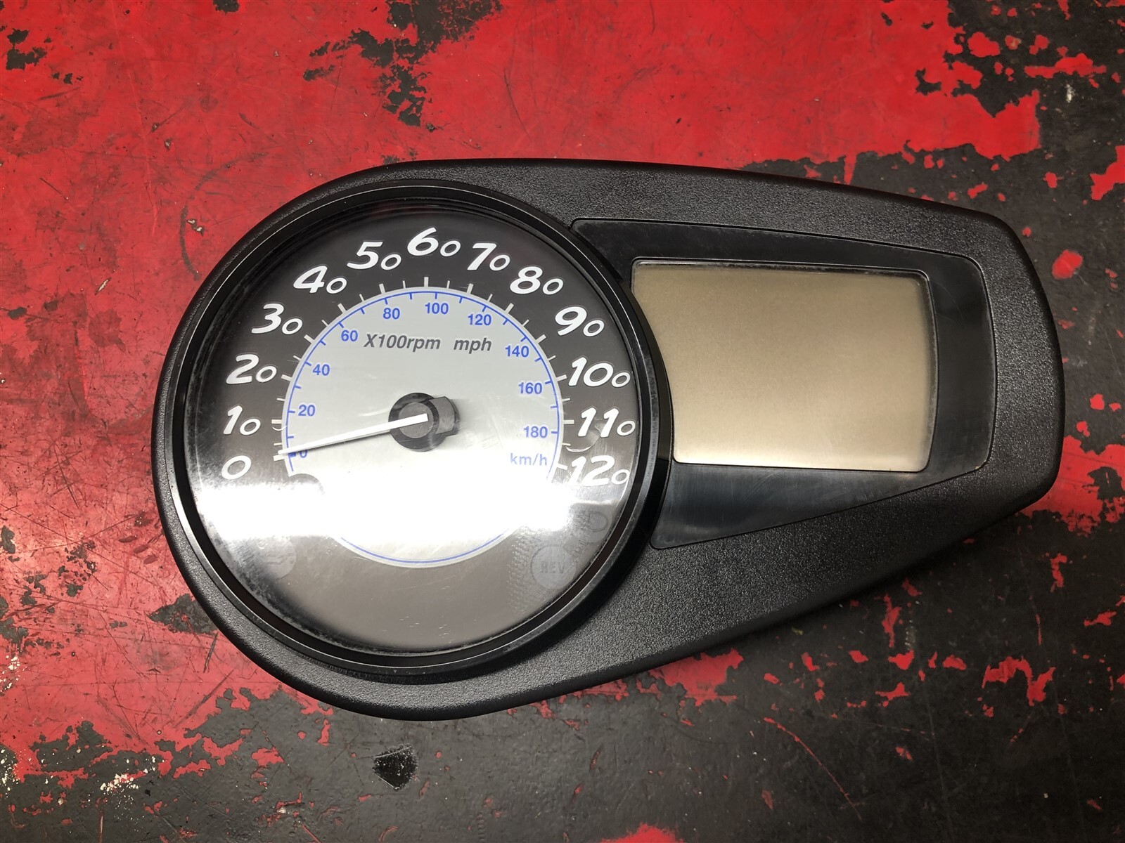 Polaris IQ FST 750 Classic RMK Switchback Fusion 05-15 OEM Speedometer Gauge