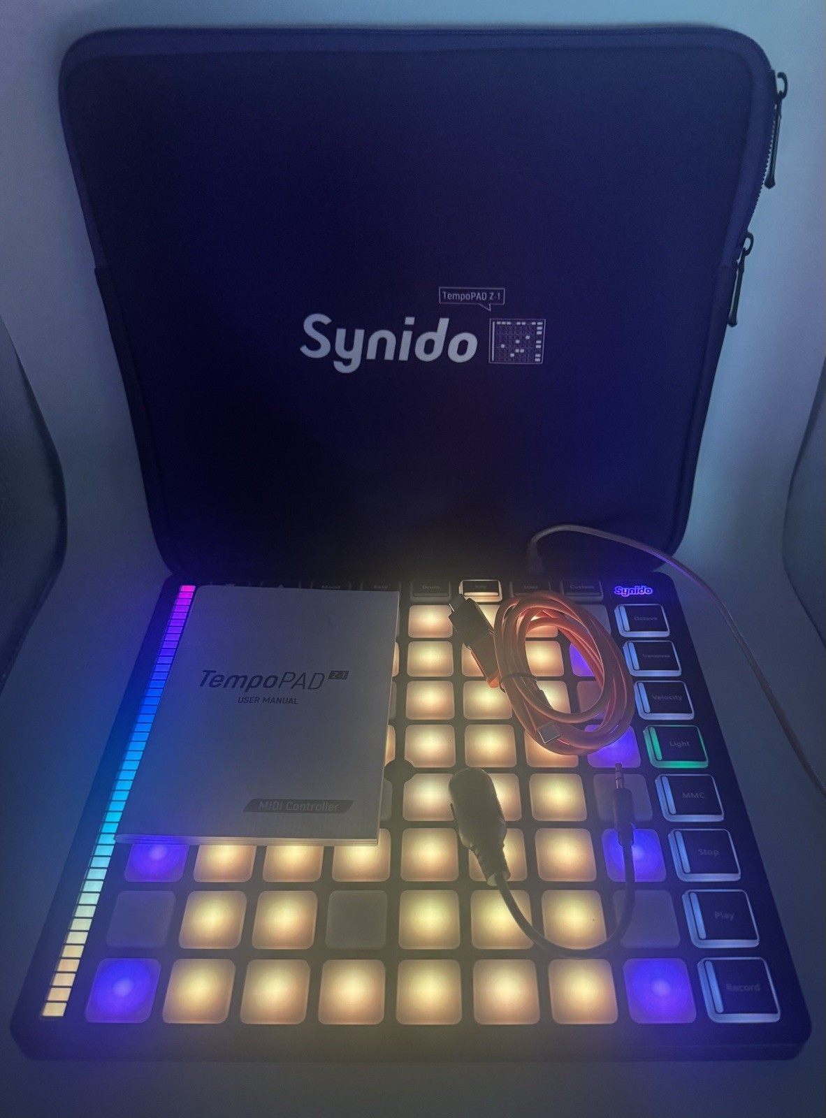 Synido TempoPAD Z-1 MIDI Pad Controller 64 Pads Transport Controls Case USB