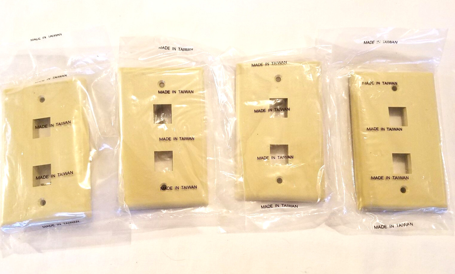 2-Port Wallplate Single Gang Keystone, Ivory - QUANTITY OF 4