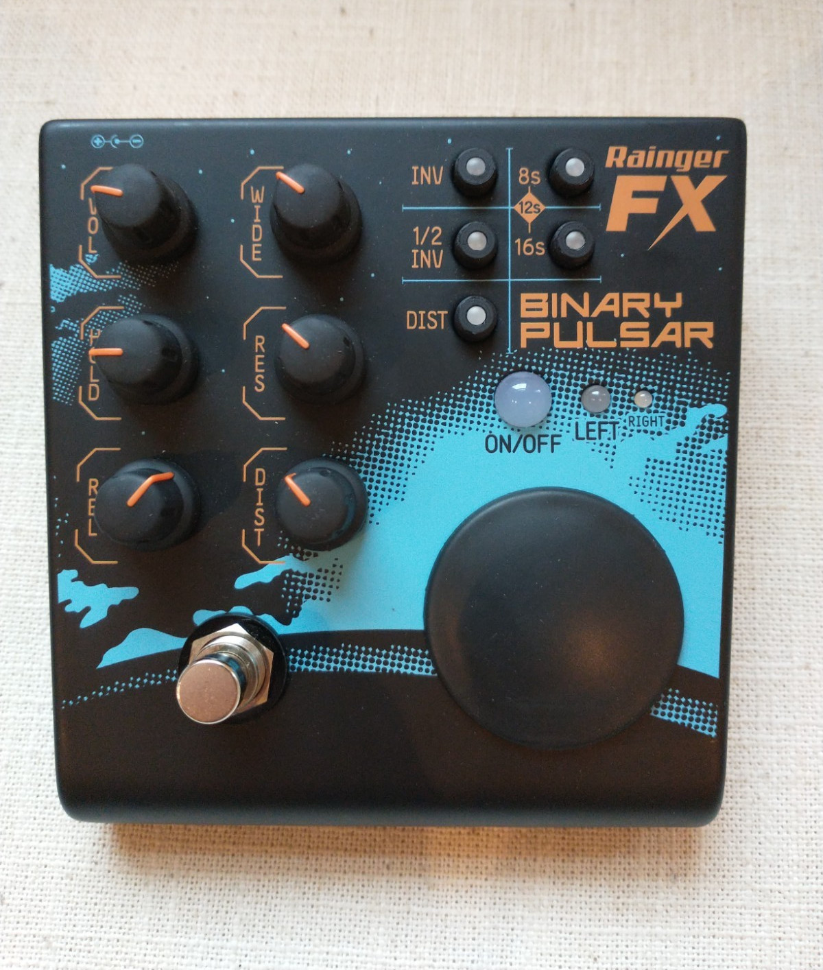 Rainger FX Binary Pulsar Stereo Sidechain, Panner & Tremolo Pedal