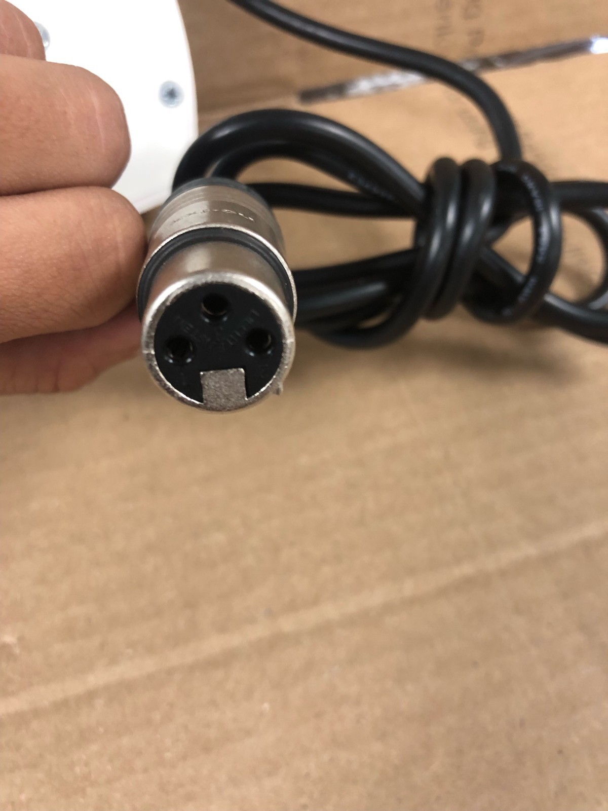 Micro-Lite LV2000 LED Microscope Ring Illuminator, ID: 2.35" (TESTED)