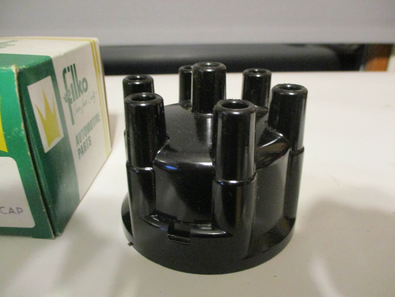 NEW IGNITION DISTRIBUTOR CAP FILKO CH-54 6 CYLINDER
