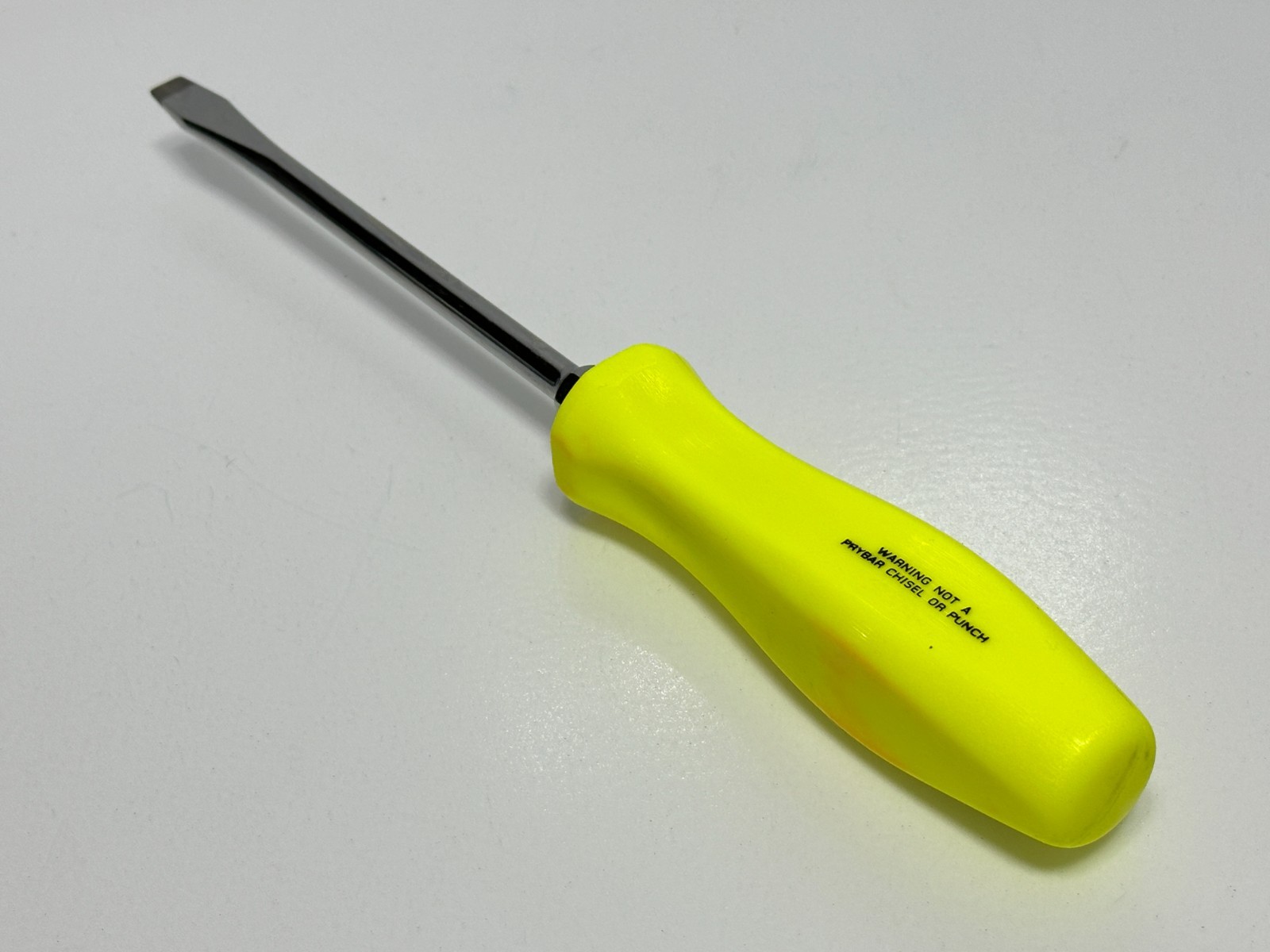 Snap-On USA SDD6 5/16 X 6” HI VIZ Yellow Flat Slotted Hard Handle Screwdriver