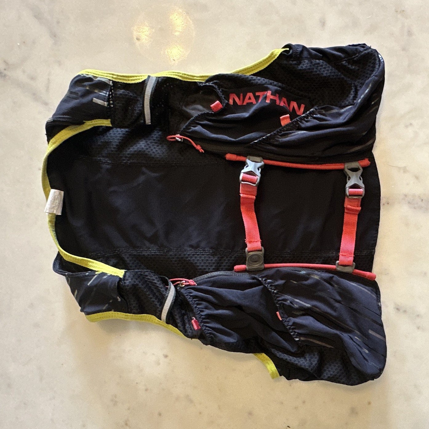 NATHAN XS Hydration Pack Vest Black/Red/Yellow Lightweight