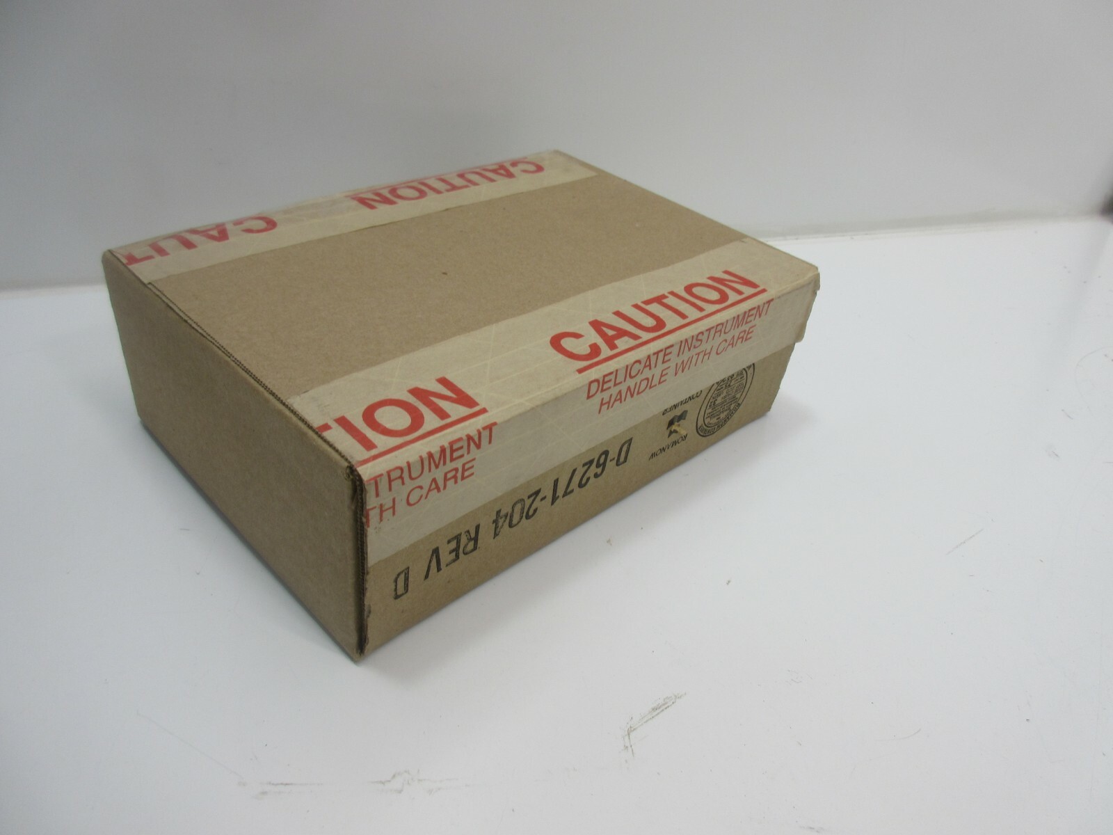 *NEW* UNITED ELECTRIC CONTROLS E55A-E23BS-15S TEMPERATURE SWITCH 150-650F SPDT
