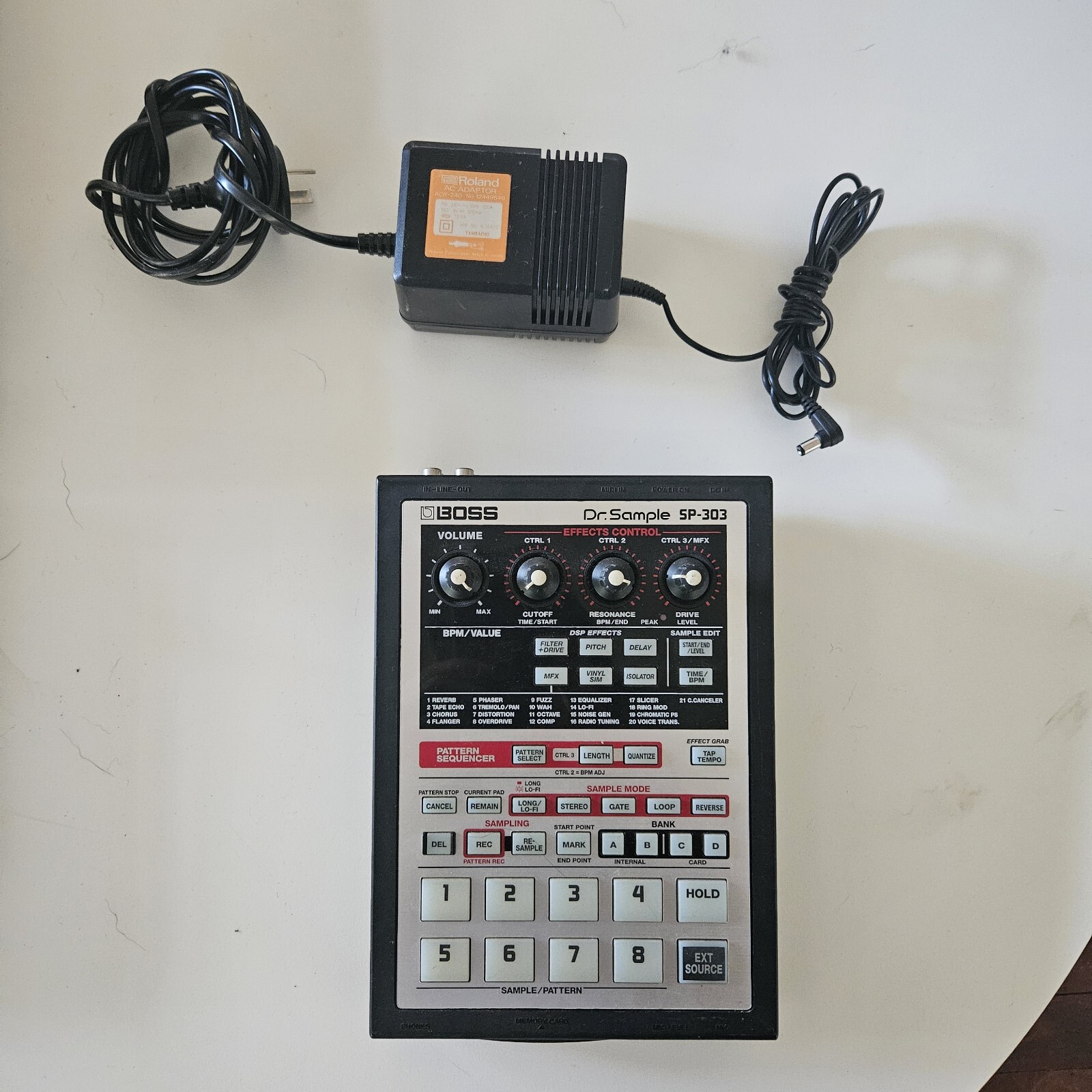 BOSS SP-202 Dr. Sample Sampler. Roland.