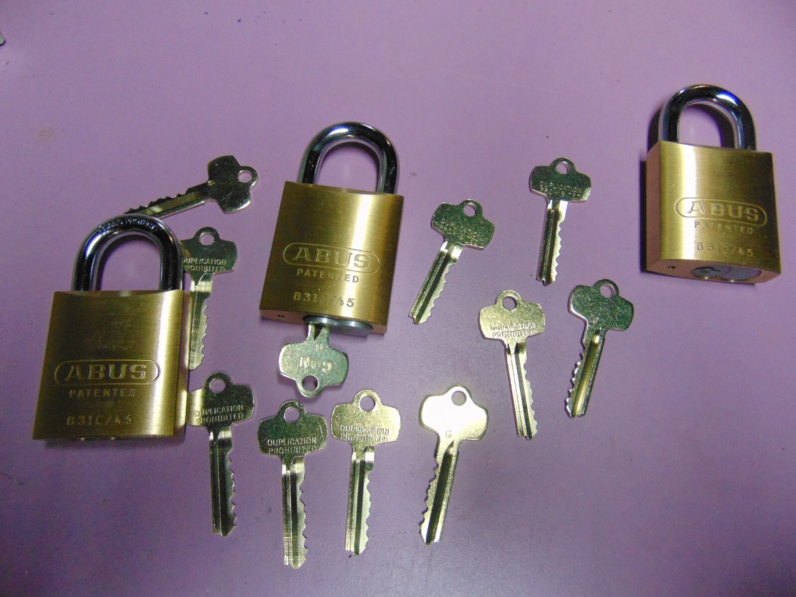 3 NEW ABUS IC BEST CYL. WITH G CORE AND 1 CORE AND 10 KEYS PADLOCK     LOCKSMITH
