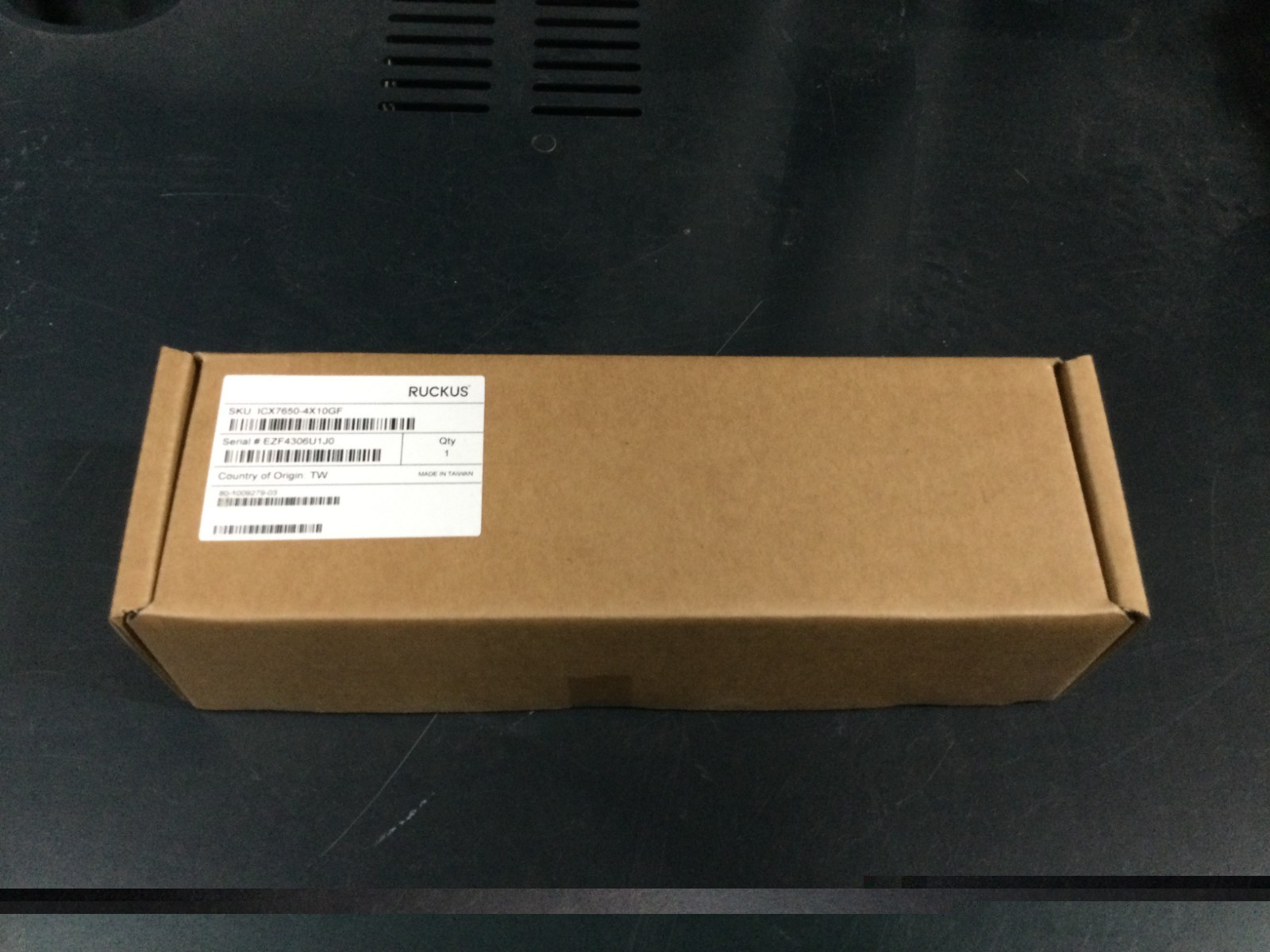 RUCKUS ICX7650-4X10GF Wireless ICX 7650 4-port Uplink Module