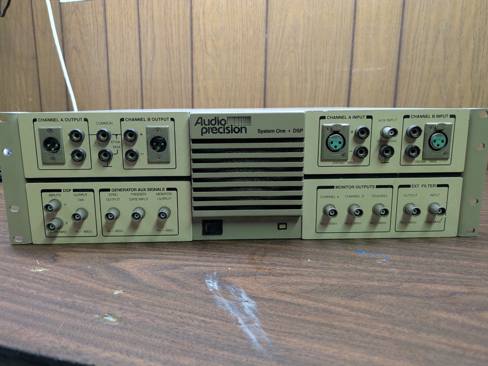 Audio Precision system one SYS-222A with DSP APIB Version