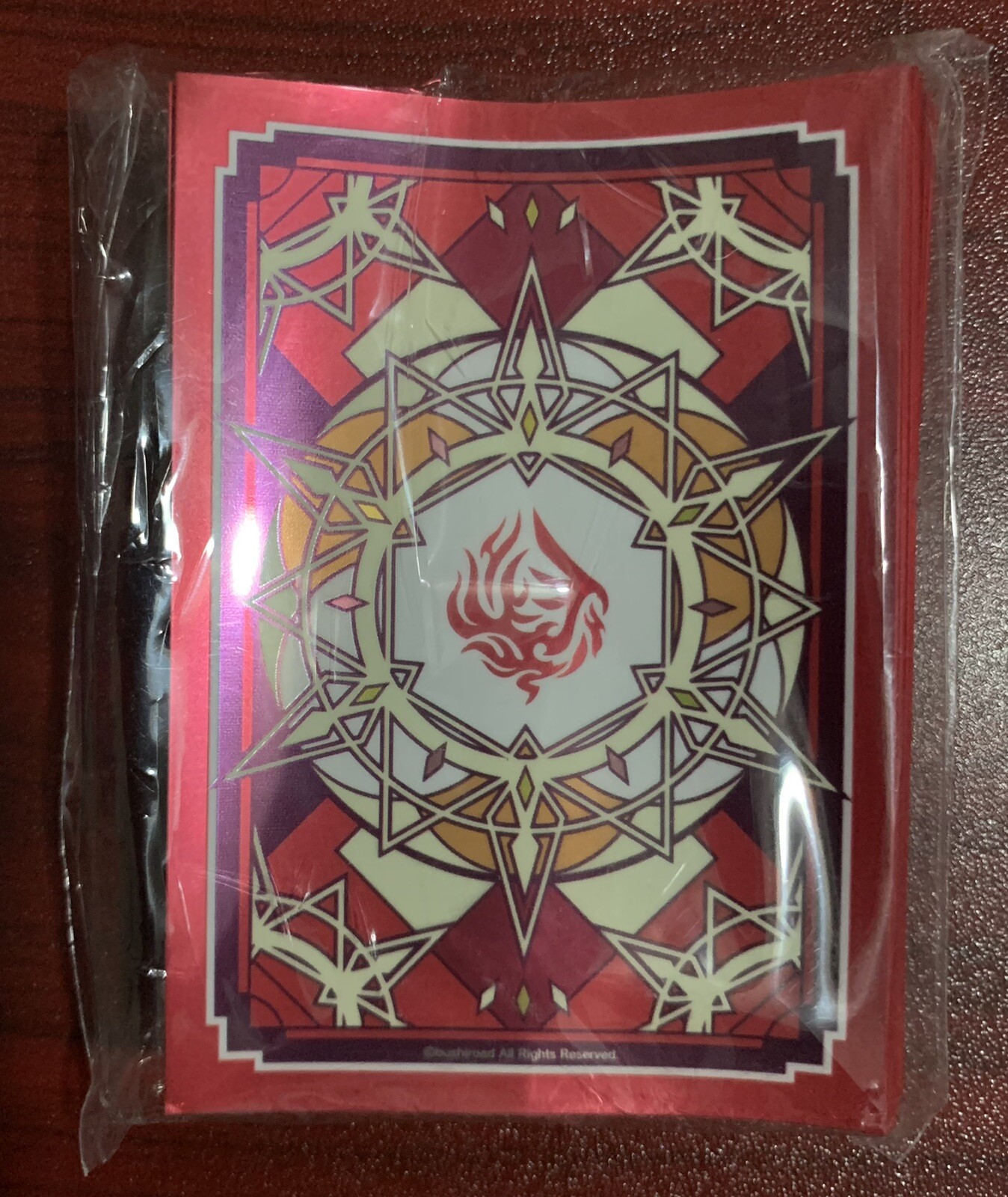 CARDFIGHT VANGUARD OVERDRESS DRAGON EMPIRE NATION LOGO RED SLEEVES (70 PCS)