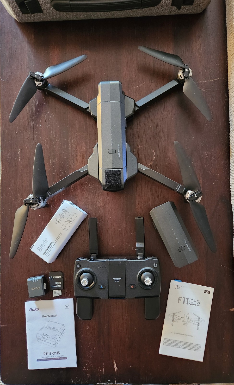 SJRC F11  foldable drone
