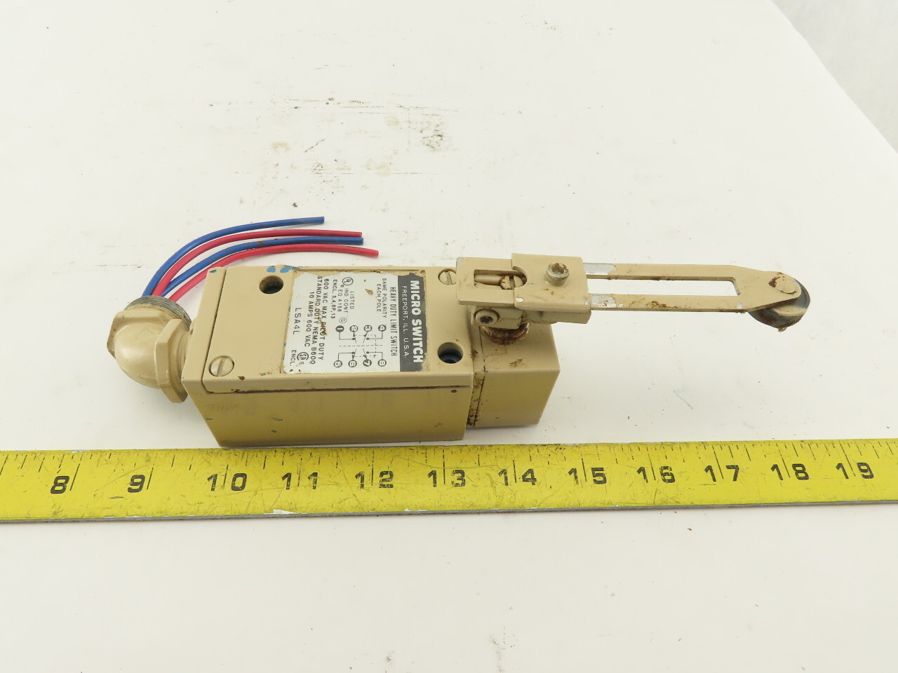 Honeywell LSA4L 600VAC 10A Cam Roller Rocker Micro Limit Switch