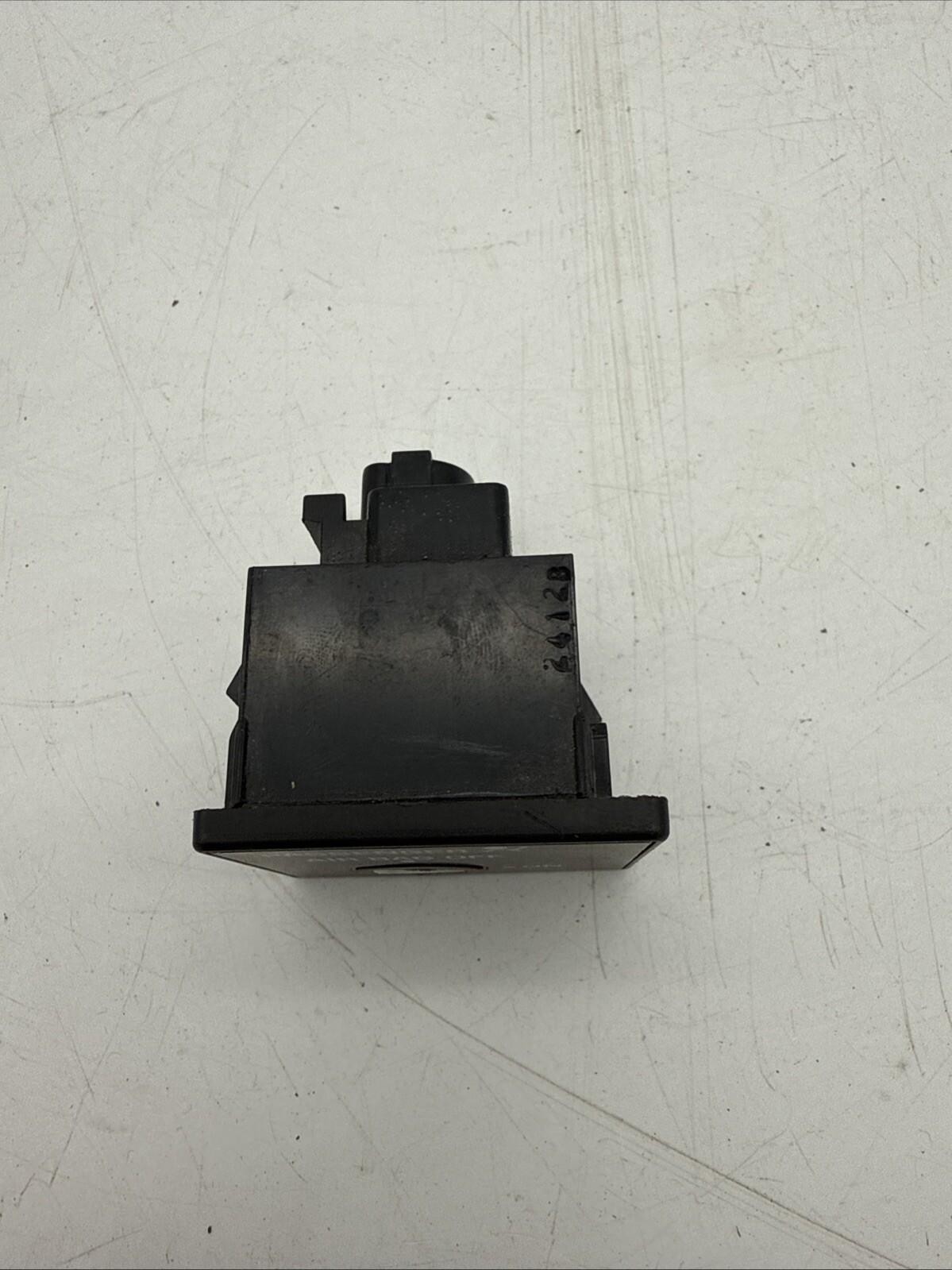 1997 - 2004 CORVETTE C5 PASSENGER AIR BAG SWITCH OEM
