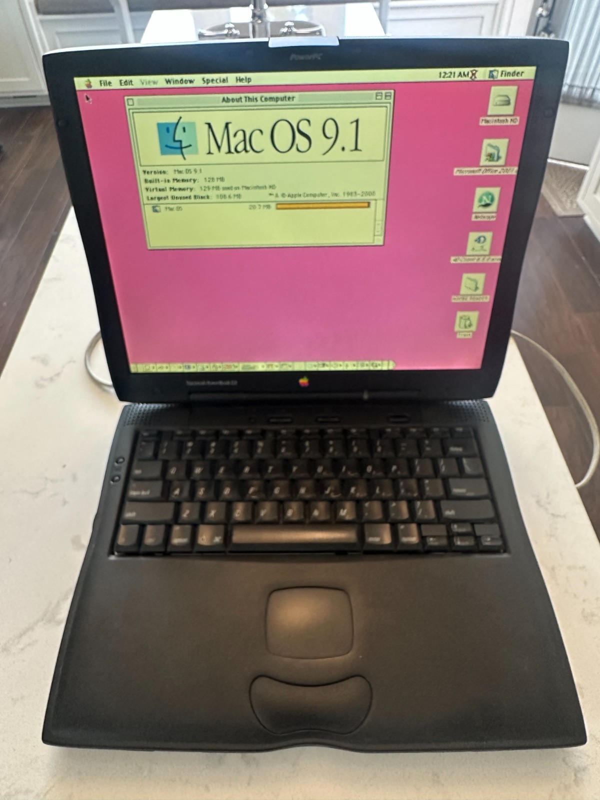 Apple PowerBook Walstreet PDQ Vintage Laptop 300MHZ 128MB 8GB OS9.1 Working READ