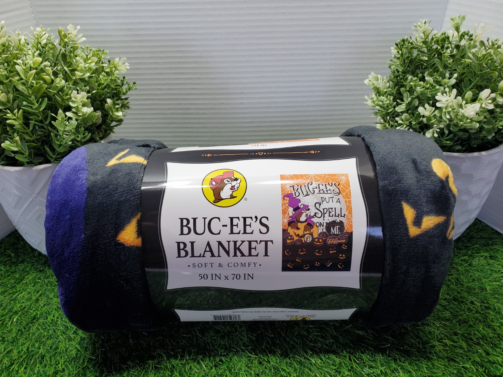 Buc-ee’s HALLOWEEN Limited Edition 2025 Plush Throw Blanket 50”x70” 🎃NEW