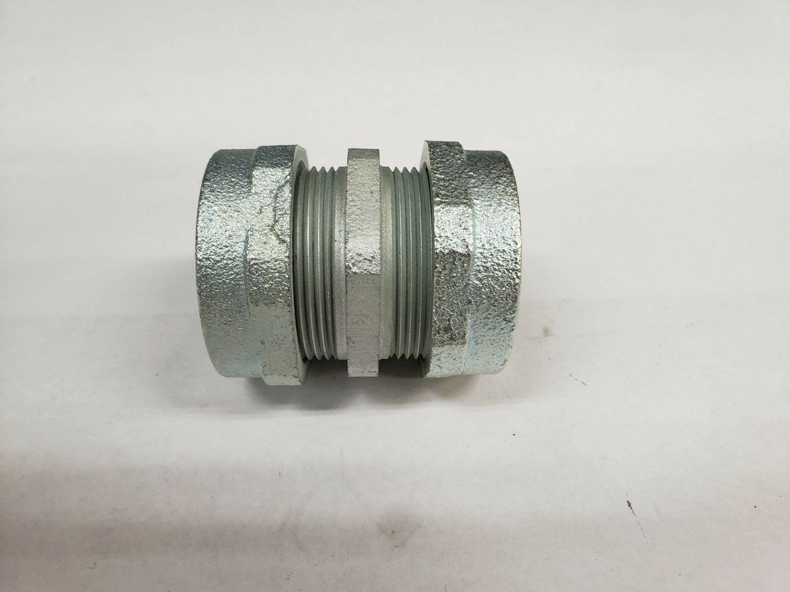 Qty/3 Eaton Cooper Crouse-Hinds CPR23 Compression Type Coupling 1"