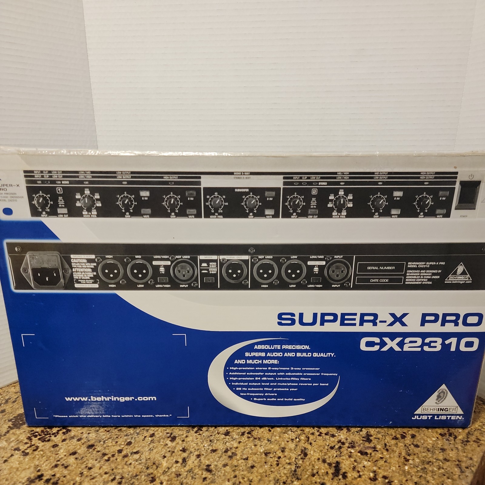 Behringer Super-X Pro Crossover Stereo 2-Way/Mono 3-Way with Sub Output CX2310