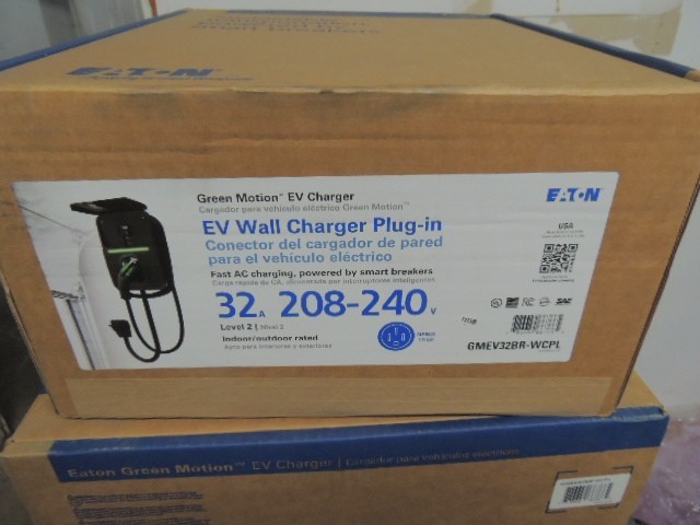 EATON GMEV32BR-WCPL GREEN EV PLUG-IN FAST AC WALL CHARGING STATION 32A 208-240V